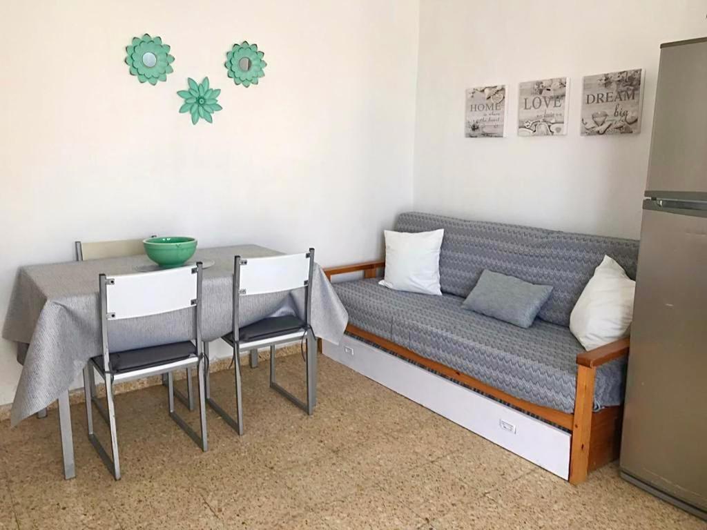 Apt Calmacabana A 50M Dal Mare Apartment Es Pujols Exterior foto