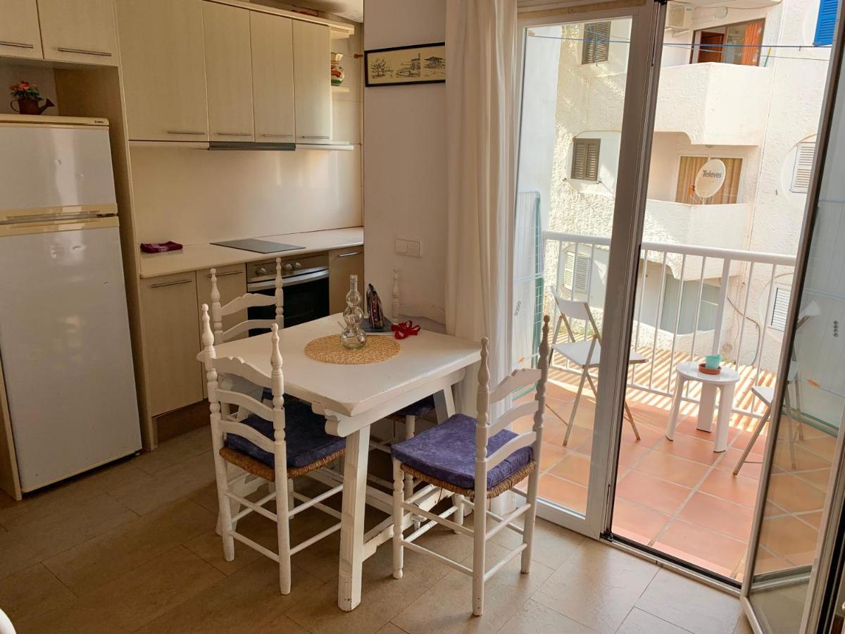 Apt Calmacabana A 50M Dal Mare Apartment Es Pujols Exterior foto