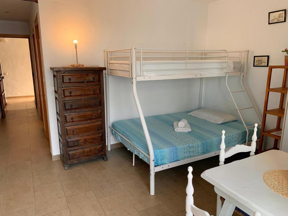 Apt Calmacabana A 50M Dal Mare Apartment Es Pujols Exterior foto